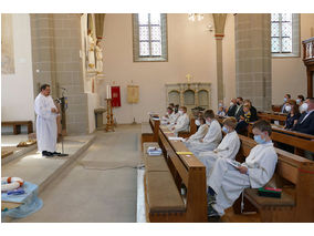 Dankgottesdienst der Kommunionkinder (Foto: Karl-Franz Thiede)